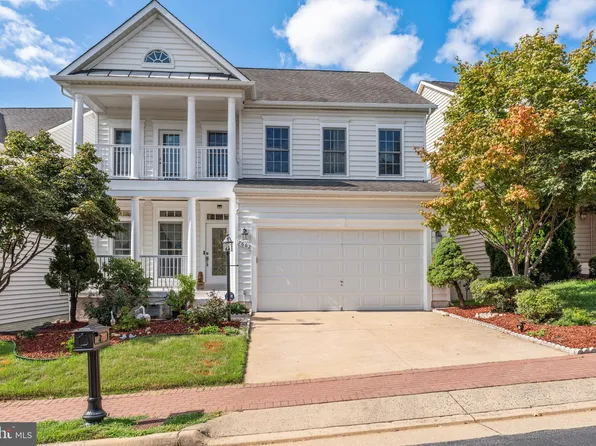 7662 Henry Knox Dr, Lorton, VA 22079