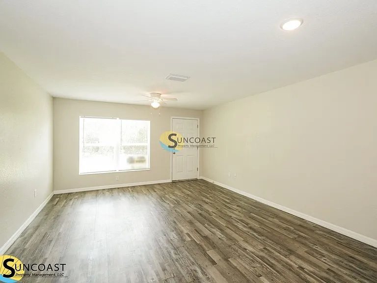 9106 N Peachtree Way — Photo 5