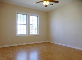 66 Hobson St #3L, Newark, NJ 07112