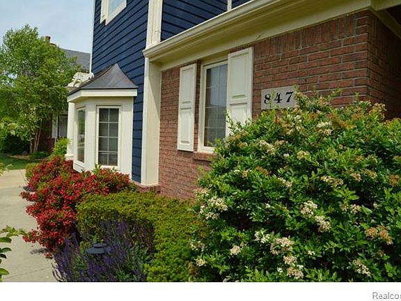 4th image of 847 Glen Meadows Dr