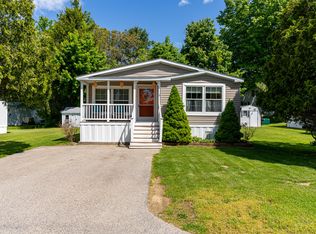 2 Pine Hill Rd, Berwick, ME 03901