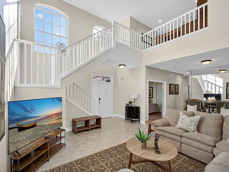 8400 Heritage Club Dr — Photo 20
