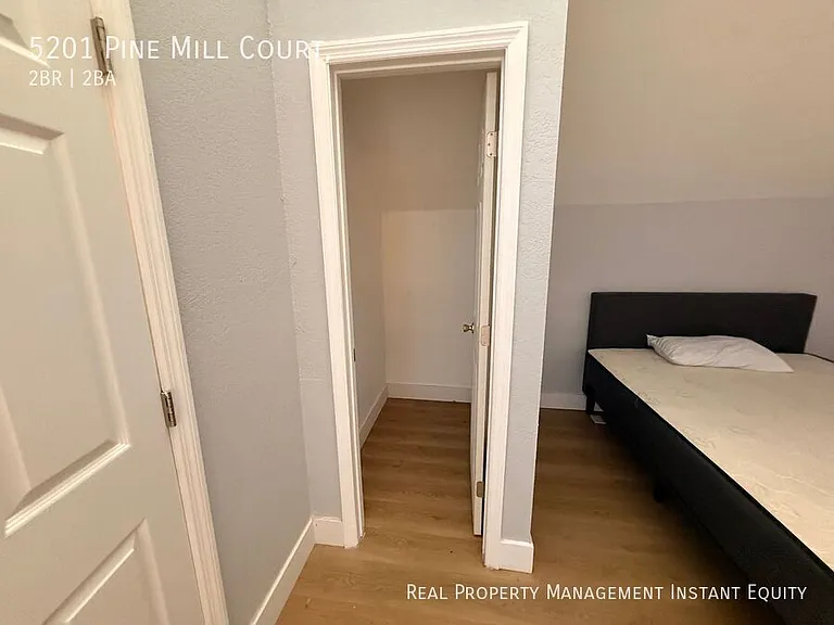 5201 Pine Mill Ct — Photo 6