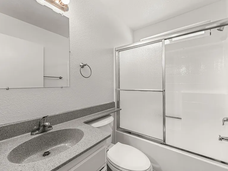 1671 Patricia Ave #201 — Photo 16