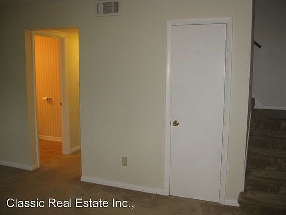 4th image of 804A Malabu Dr