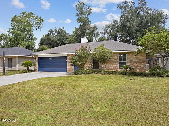 2nd image of 312 Triple Crown Cir