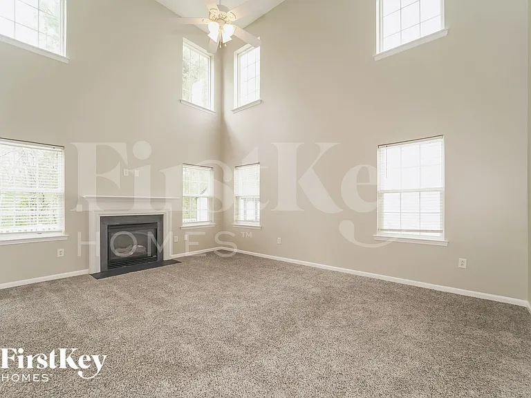 12204 Palomar Dr — Photo 3