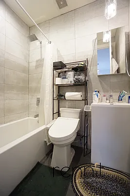 Rented by Rennit Inc. | media 7