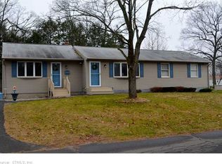 7 Wagon Rd, Enfield, CT 06082