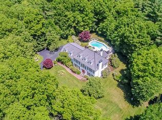 17 Elizabeth Rd, Hopkinton, MA 01748