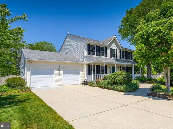 415 Labrador Trl, Mullica Hill, NJ 08062