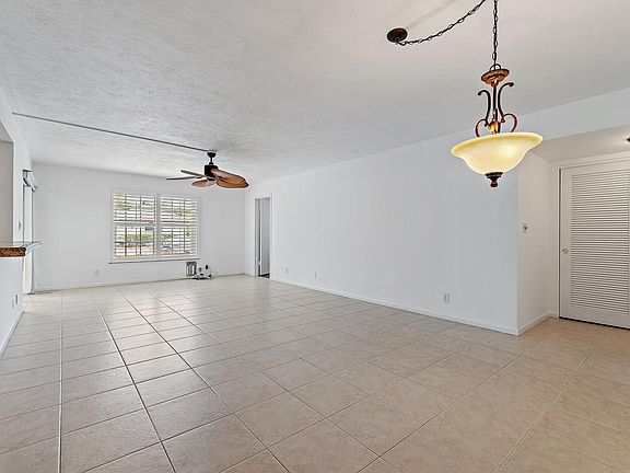 5th image of 5570 Tamberlane Circle #131