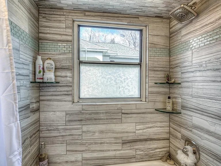 613 Pine St #3 — Photo 8