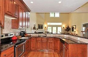 2nd image of 4 Tuscany Dr