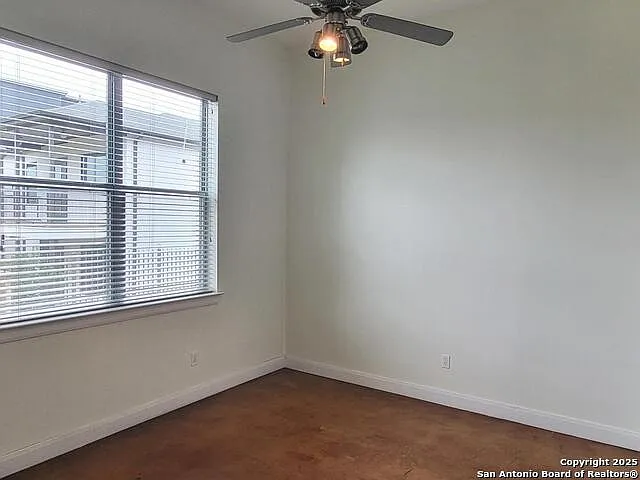 831 S Flores #3104 — Photo 10