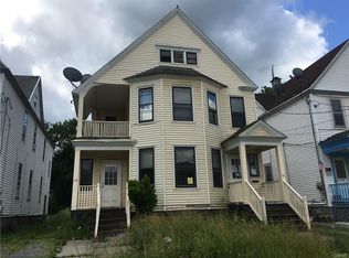 116118 Elmwood Pl, Utica, NY 13501