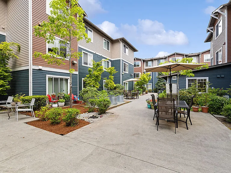 Ballinger Court Senior Affordable Apartments — Photo 14
