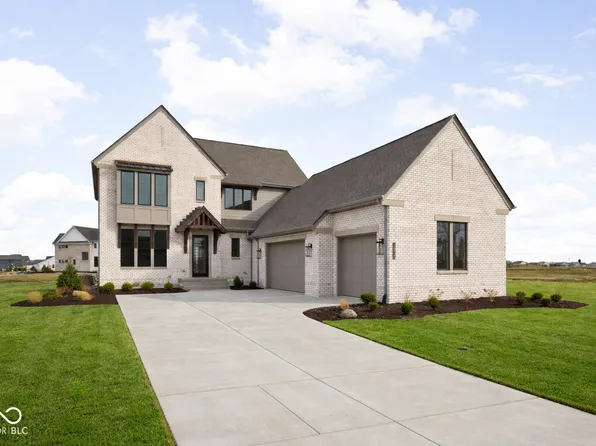 16927 Tractive Dr, Westfield, IN 46074