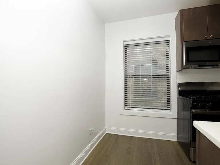 2641 N Spaulding Ave #E2 — Photo 7