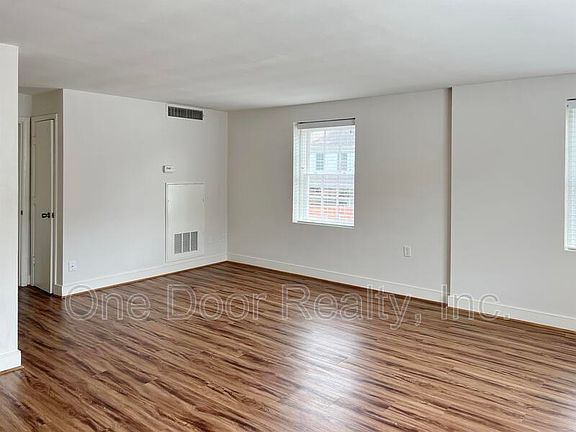 5th image of 732 Scotland St Unit 5-05