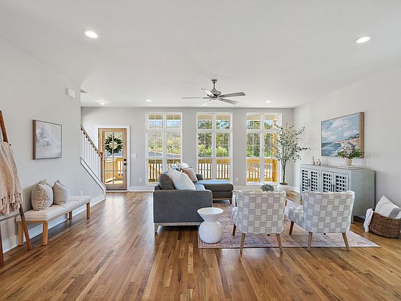 4th image of 801 Arbor Trace Cir