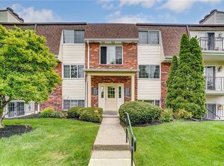 8843 Washington Colony Dr, Dayton, OH 45458