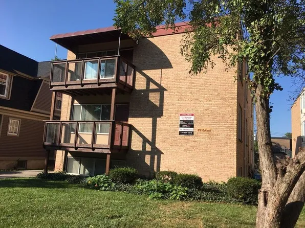 912 Oakland Ave APT 4, Ann Arbor, MI 48104