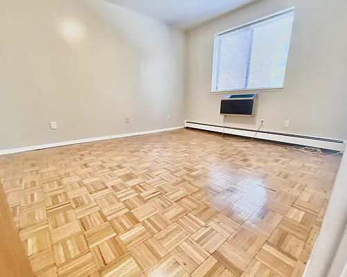 Rented by Papp Realty | media 15