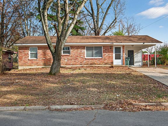2nd image of 4 Wellford Dr