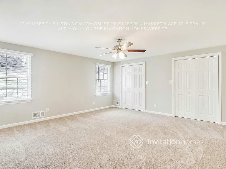 281 Lancaster Cir — Photo 17
