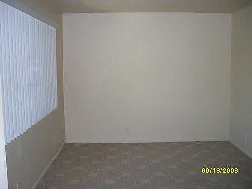 5th image of 326 Redondo Ave APT 19