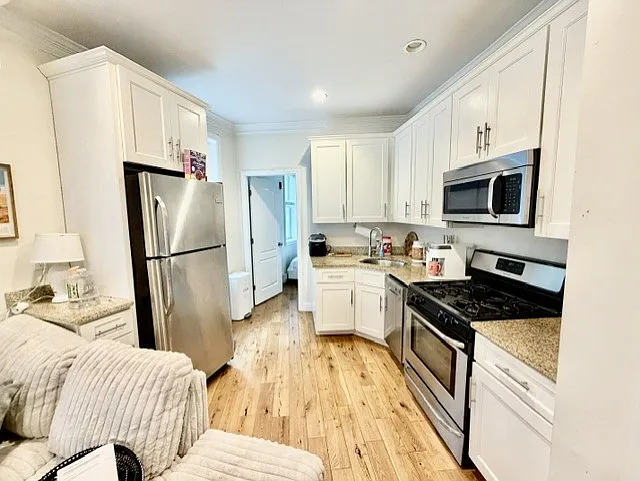 22 Moon St #2 — Photo 2