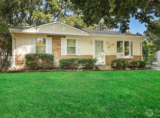 815 Osage Ter, Wauconda, IL 60084