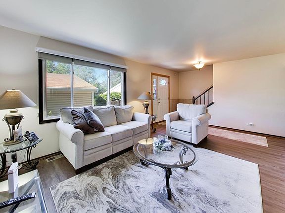 5th image of 289 Barclay Dr