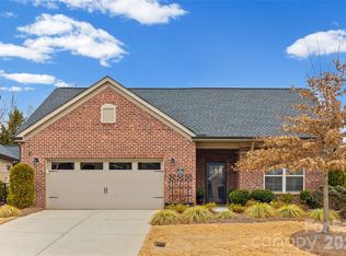 5238 Courtyard Ln, Belmont, NC 28012