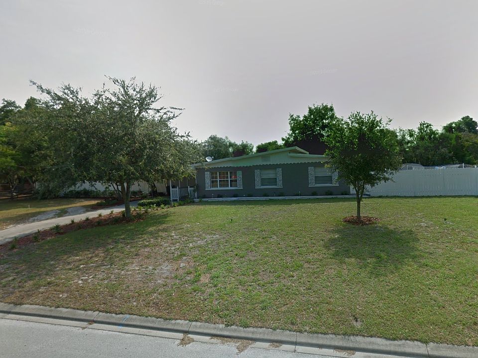 1st image of 809 Donnelly St