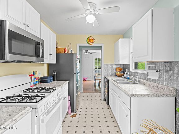 4th image of 109 Albany Rd