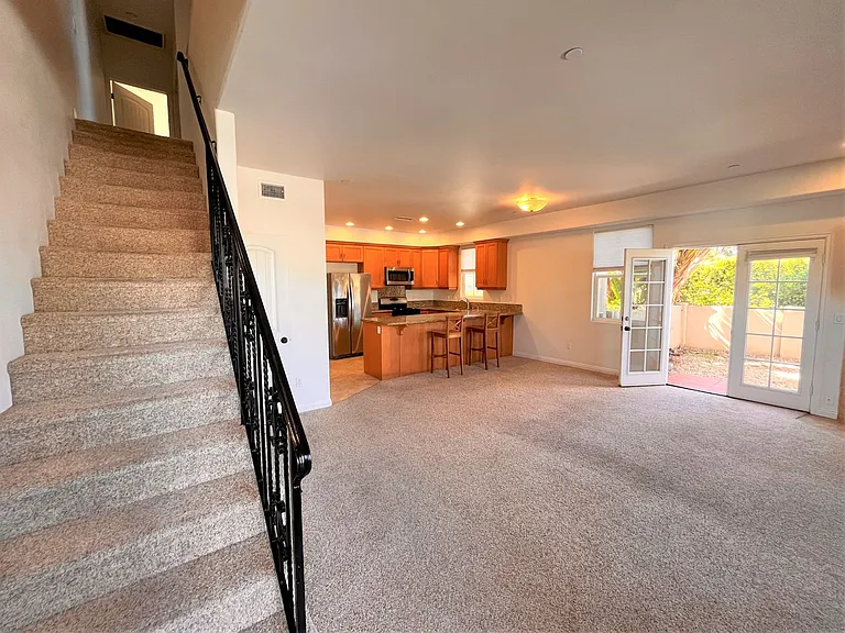 507 Pine Ave — Photo 6