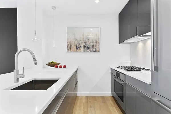 Sold by Citi Habitats | media 3