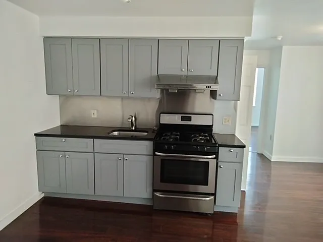222 N 9th St #2F — Photo 1