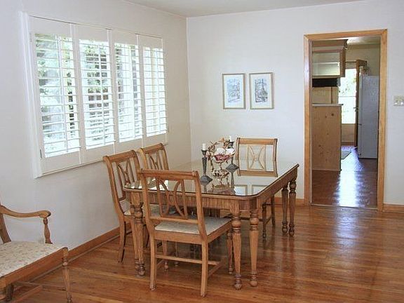 Formal Dining