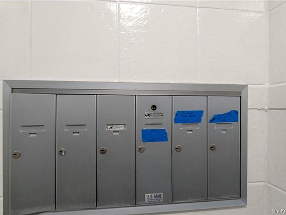 5th image of 1225 Hollywood Avenue