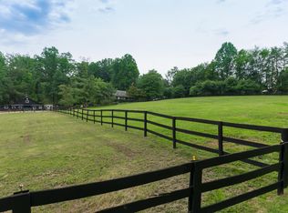 12007 Corral Dr, Fairfax Station, VA 22039