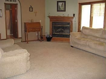 2nd image of 1515 E Claflin Ave