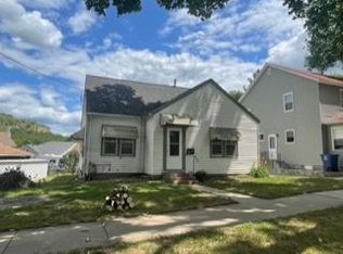 725 Bluff St, Red Wing, MN 55066