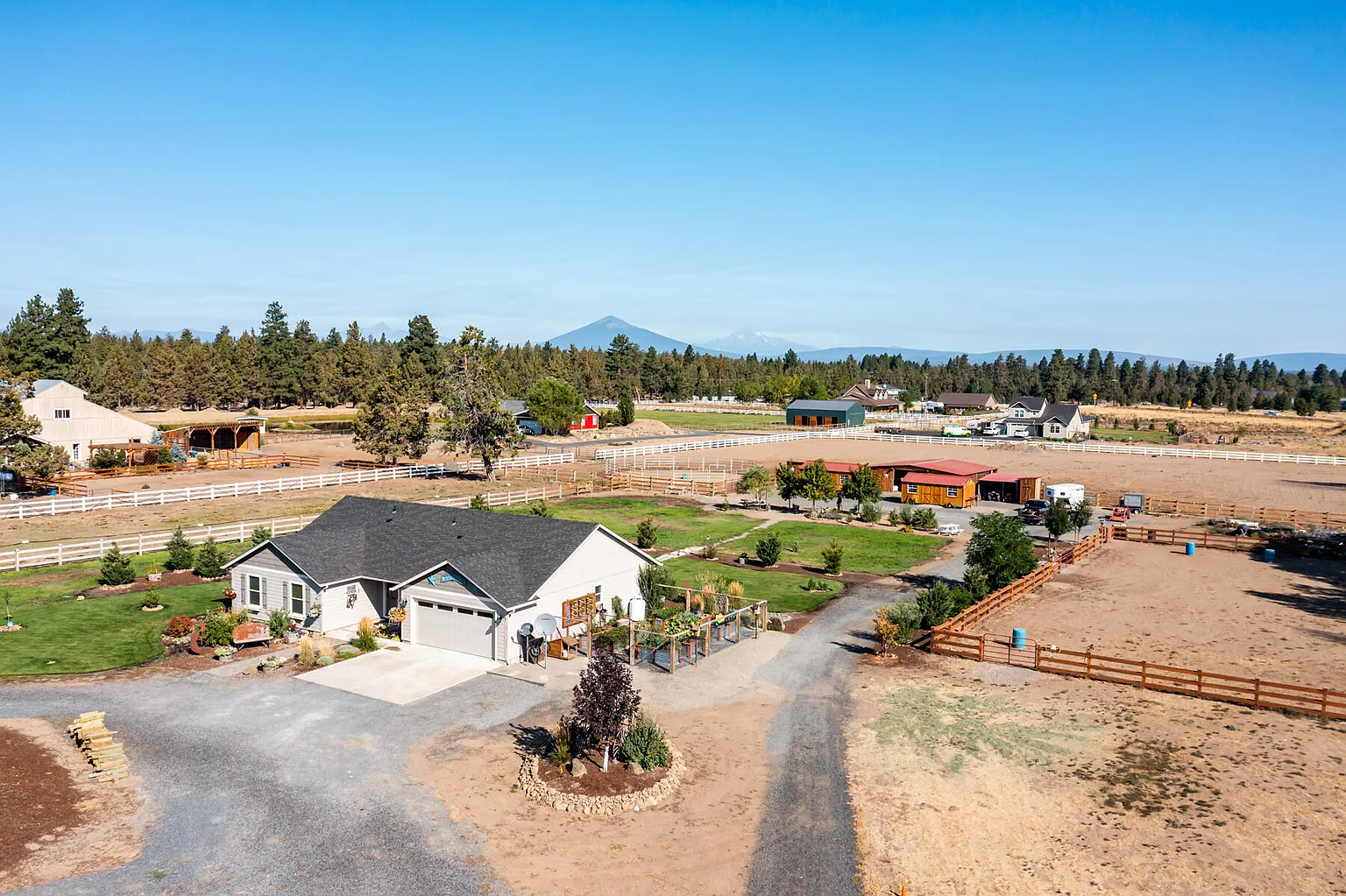 67140 Harrington Loop Rd photo 1