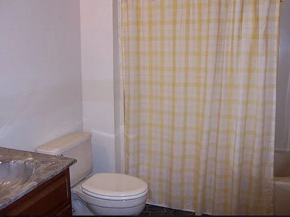 5th image of 2245 Lake Helen Ct