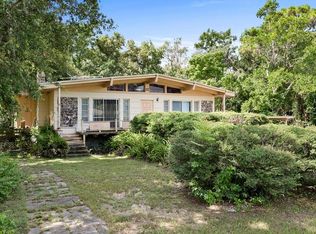 111 E Gardenia St, Howey In The Hills, FL 34737