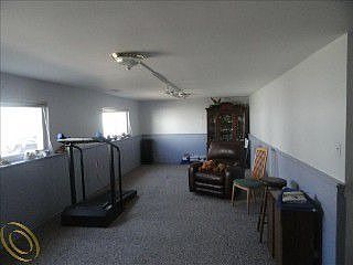 5th image of 9124 Hubbard St