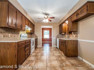 3723 S Parklane Ave, Springfield, MO 65807